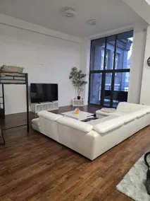 Urban loft with gallery & XXL sofa bed - Image 5