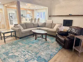 New 5BR Paradise Lakehouse on the Reservoir - Image 3