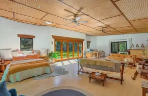 San Pedro's Hideaway - Image 2