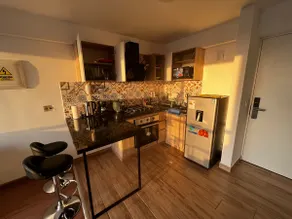 Modern Brand-New Apt 10 Min from Airport - Image 4
