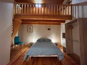 Charming stone house in the heart of the village - Image 2
