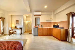 Brand new Peaceful Studio w/ elevator | Padma - Image 3