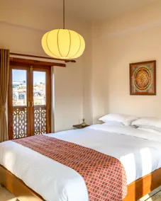Brand New Sunlit Private Rooftop w/elevator | Yala - Image 3