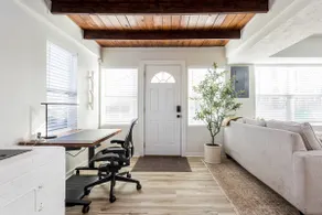 Cozy House in Danville - Sleeps 7 - Large Yard - Image 4