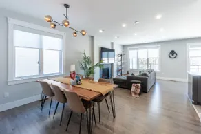 Modern 4BR 3.5BA in West Bedford - Image 3