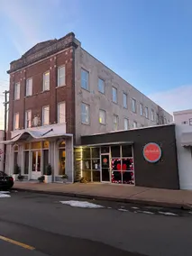 Historic Lofts | Blues | 2BR, 3A Unit I 1300 Sqft - Image 5
