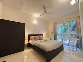 Casa Lang Premium 2BHK with Washer & Dryer - Image 5