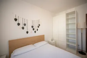 Design & Comfort Apartment near Central Station - Image 5