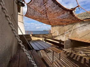 Waterfront fisherman's cottage - Image 3