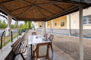 Little House - Image 5
