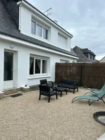 60 m2 house with 250 m2 enclosed land - Image 2