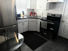 Cozy Two Bedroom home - Image 3
