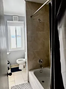 Cozy Two Bedroom home - Image 5