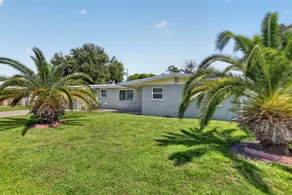 The Angler's Dream- Beautiful 4BR Home & HUGE Pool - Image 2