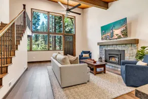 Little Bridge Lodge - Storybook Stateline Oasis - Image 5