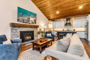 Little Bridge Lodge - Storybook Stateline Oasis - Image 4