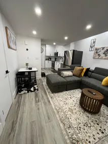 Luxury Suite in Leduc|10 Min to YEG|Netflix&Disney - Image 3