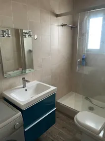 Maisons-Alfort Downtown Apartment - Image 4