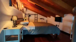 Apartment with 2 double bedrooms - Image 5