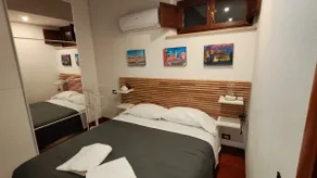 Apartment with 2 double bedrooms - Image 2