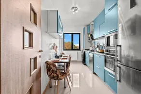 Poli Apartment - Image 3