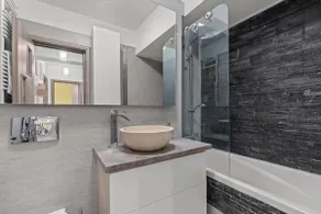 Poli Apartment - Image 5