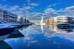 Sol Marina by Q4 Apartments - Image 4