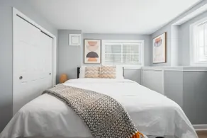 The Quattro-Lux at Charles 4BR 2BA w/ PVD ”P” - Image 3