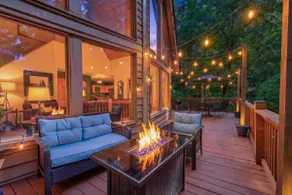4BR Cabin | Hot Tub | Game Room | Sleeps 8 - Image 3
