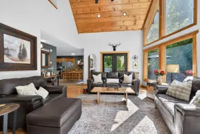 4BR Cabin | Hot Tub | Game Room | Sleeps 8 - Image 5