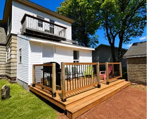 Olive’s Executive Victorian Apartment – Amherst - Image 2