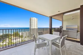 Yves Mermaid Beach Apartments by CLLIX - Image 3