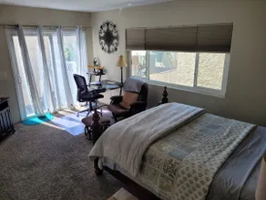 Enjoy the ocean air just two blocks from the sand! - Image 4