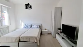 Studio on the 1st floor, on the sea, near Riminiferra - Image 2