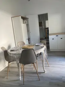 Beachfront cottage - Image 3