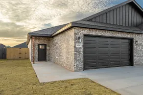 Brand New Home: Perfect for Long Stays - Image 2