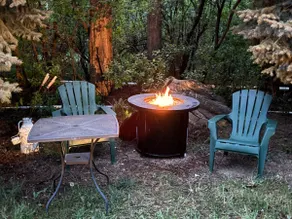 The Dartbox Cabin in Orderville - Image 2
