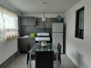 Enjoy a pleasant and central place. - Image 2