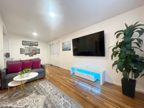 Beautiful 5 bedroom retreat, Pet Friendly, Boston - Image 4