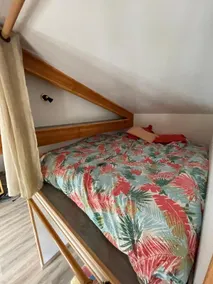 ”Le Mas du Plo” gîte, sleeps 13 - Image 5