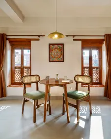 Brand New Courtyard Loft w/ elevator | Green Tara - Image 4