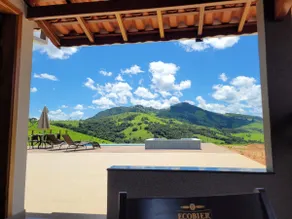 Vale das Montanhas Farmhouse Amazing view + Pool table - Image 5