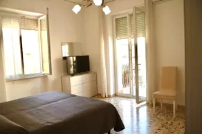Il Terrazzino Holiday home in the center of Procida - Image 5