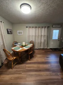 Lake Ridge Cottage - Image 5