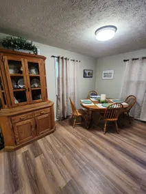 Lake Ridge Cottage - Image 4