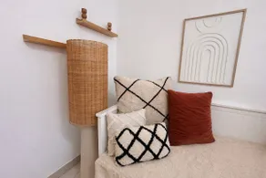 Large 2-room apartment - Image 5
