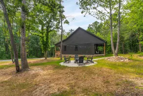 Brand New Luxury Chalet w/ Hottub + Firepit + Loft - Image 4