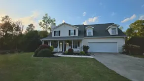 Spacious Home, private Pool, Minutes to Town. - Image 5