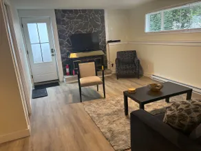 Private Guest Suite In Colwood - Image 2