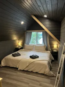 Lakefront Cabin on The Big Rideau - Image 3
